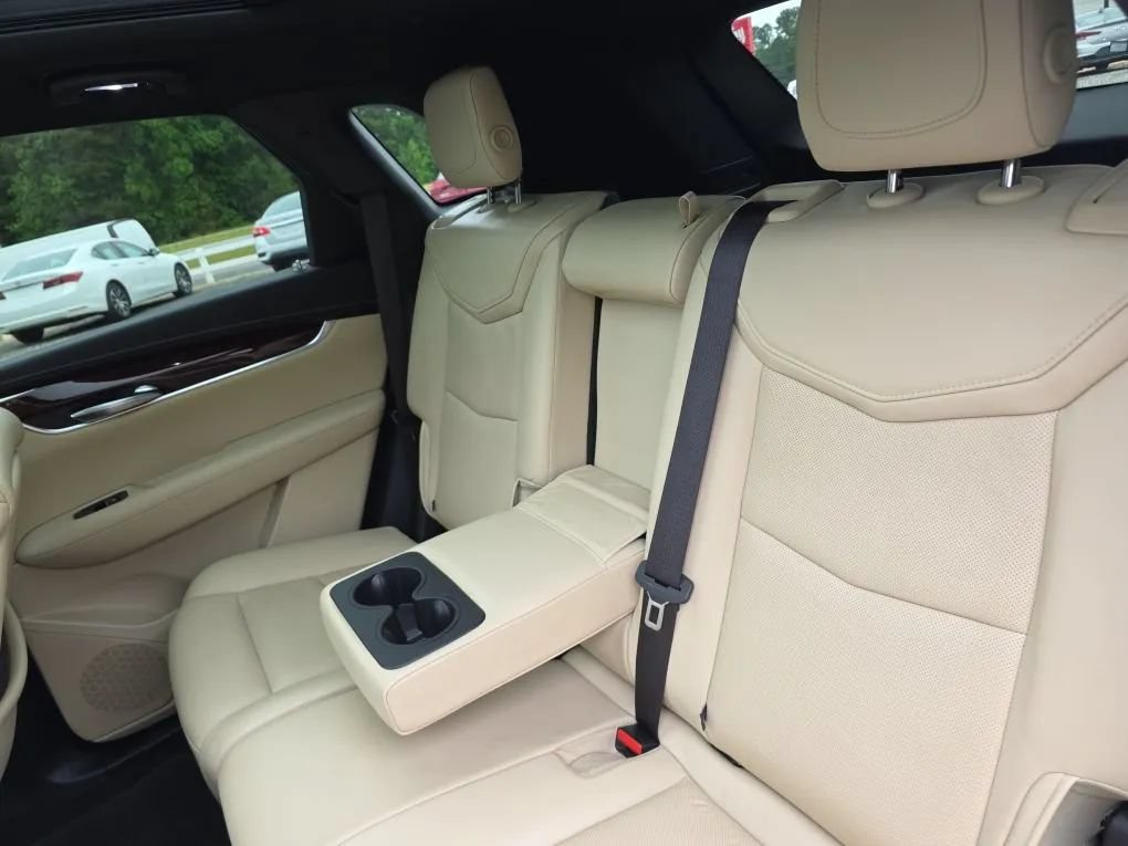 Used 2019 Cadillac XT5 Luxury FWD image 43