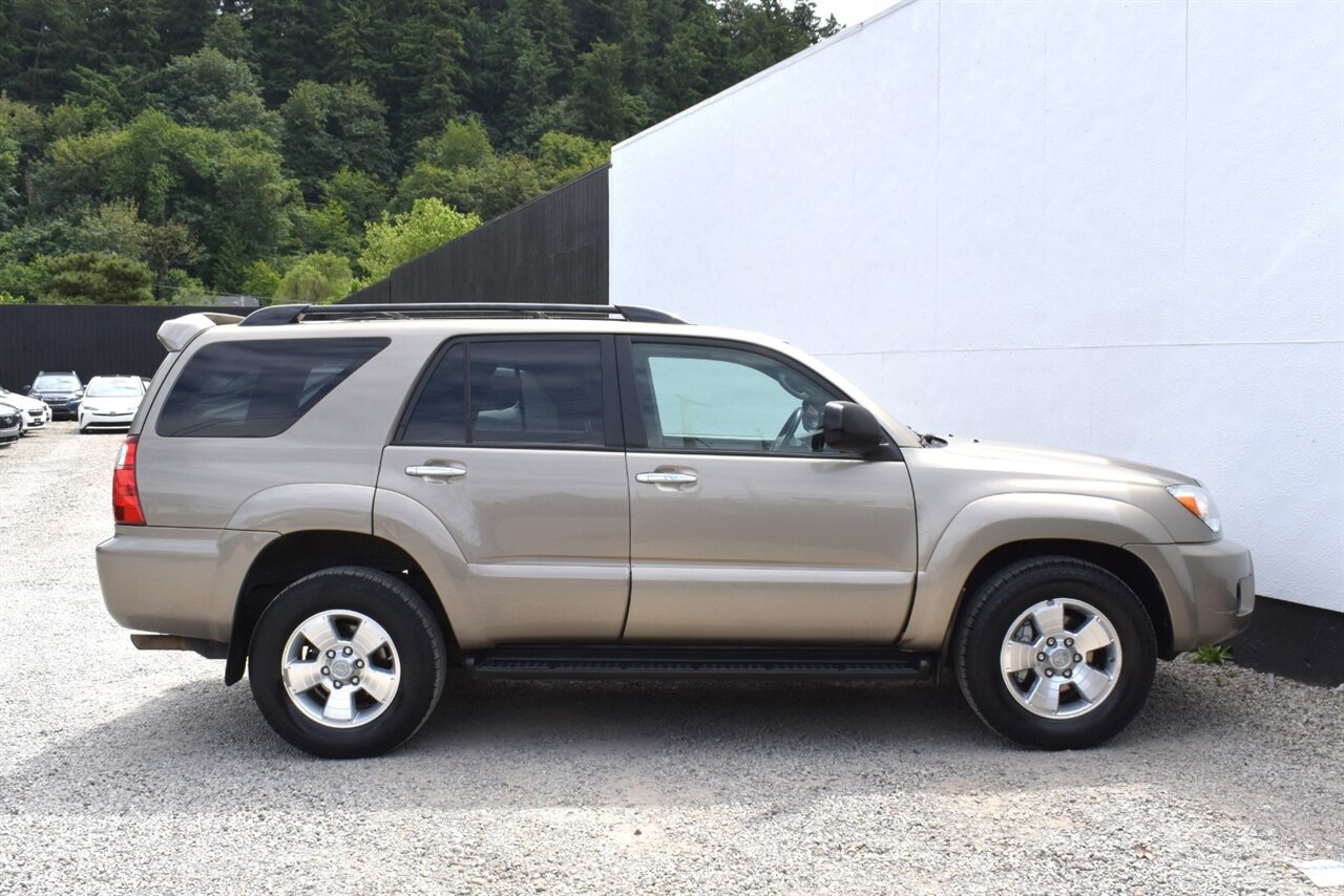 Used 2008 Toyota 4Runner SR5 AWD/4WD image 6