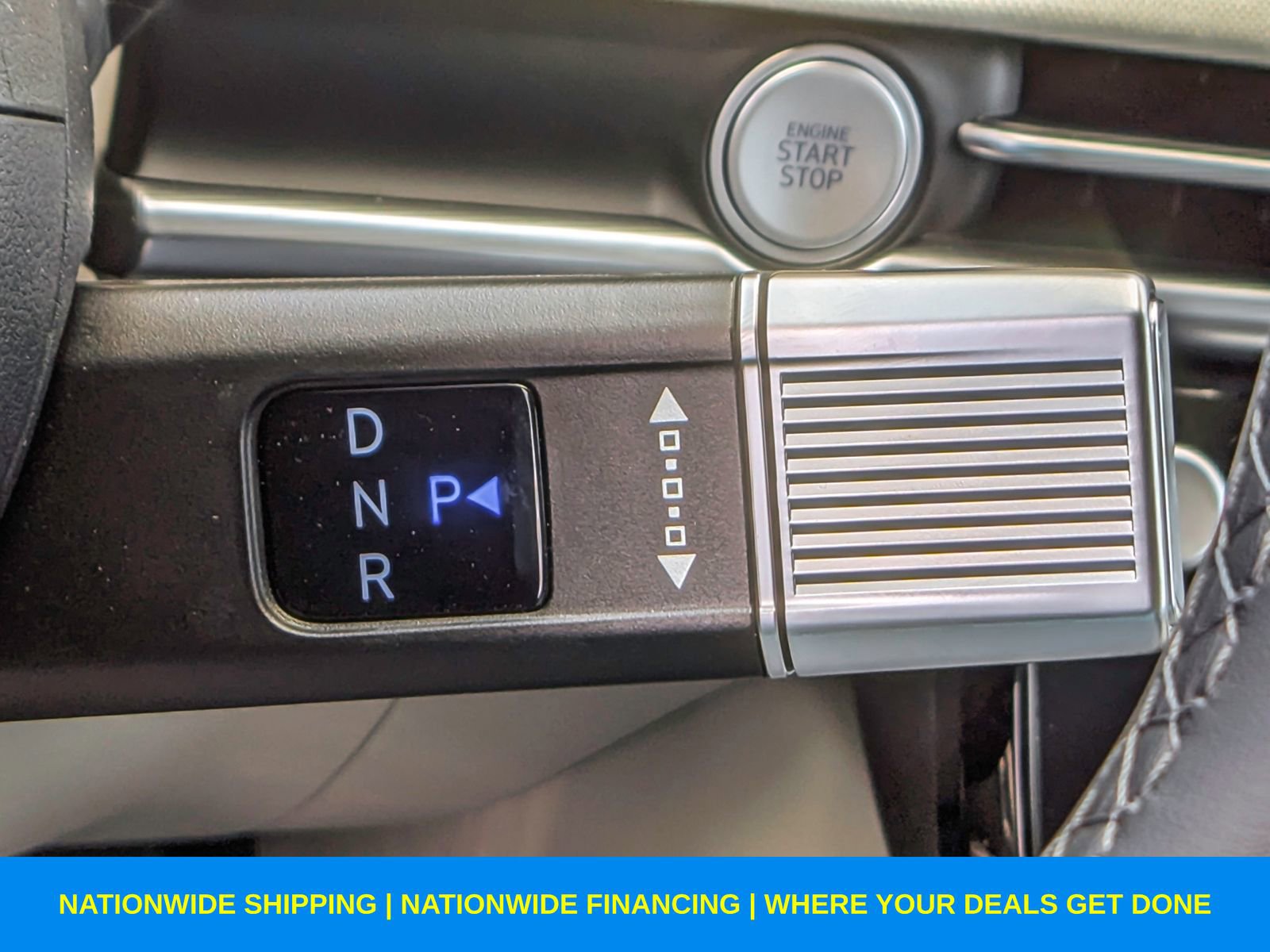 New 2025 Hyundai Tucson Limited image 42