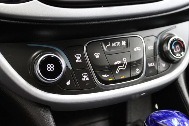 Used 2016 Chevrolet Volt LT w/ Comfort Package FWD image 16
