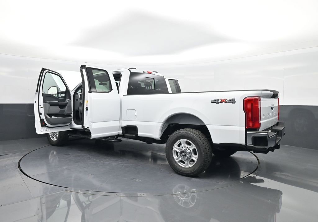New 2026 Ford F350 4x4 SuperCab Super Duty image 64