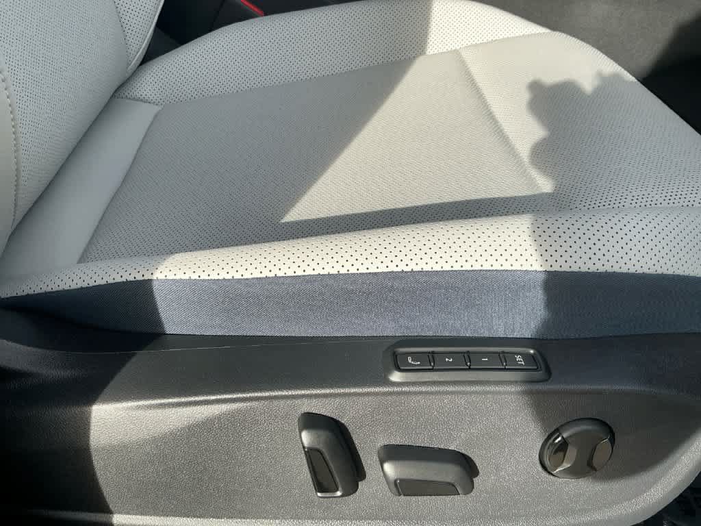 New 2026 Volkswagen ID.4 Pro S AWD/4WD image 17