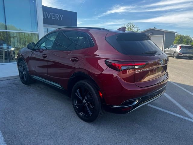 Used 2023 Buick Envision Essence w/ Technology Package I AWD/4WD image 4
