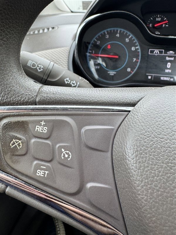 Used 2017 Chevrolet Cruze LT w/ Convenience Package image 23