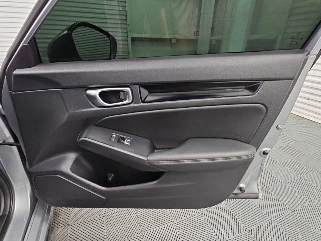 Used 2022 Honda Civic EX-L image 36