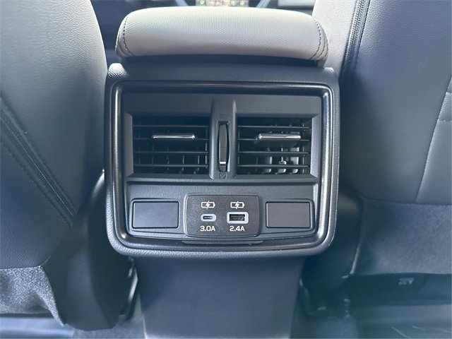 Used 2025 Subaru Forester Limited image 23