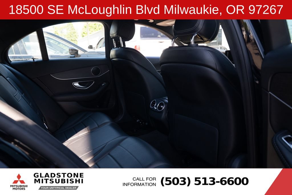 Used 2019 Mercedes-Benz C 300 Sedan image 24