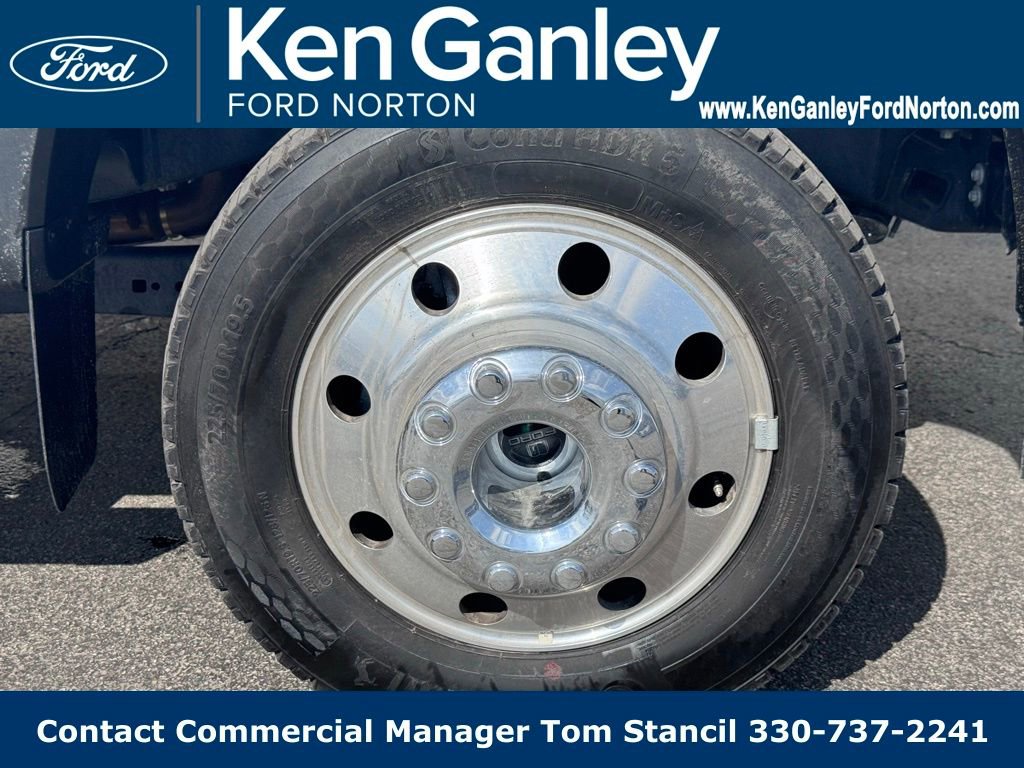 Used 2024 Ford F550 4x4 Crew Cab Super Duty image 19