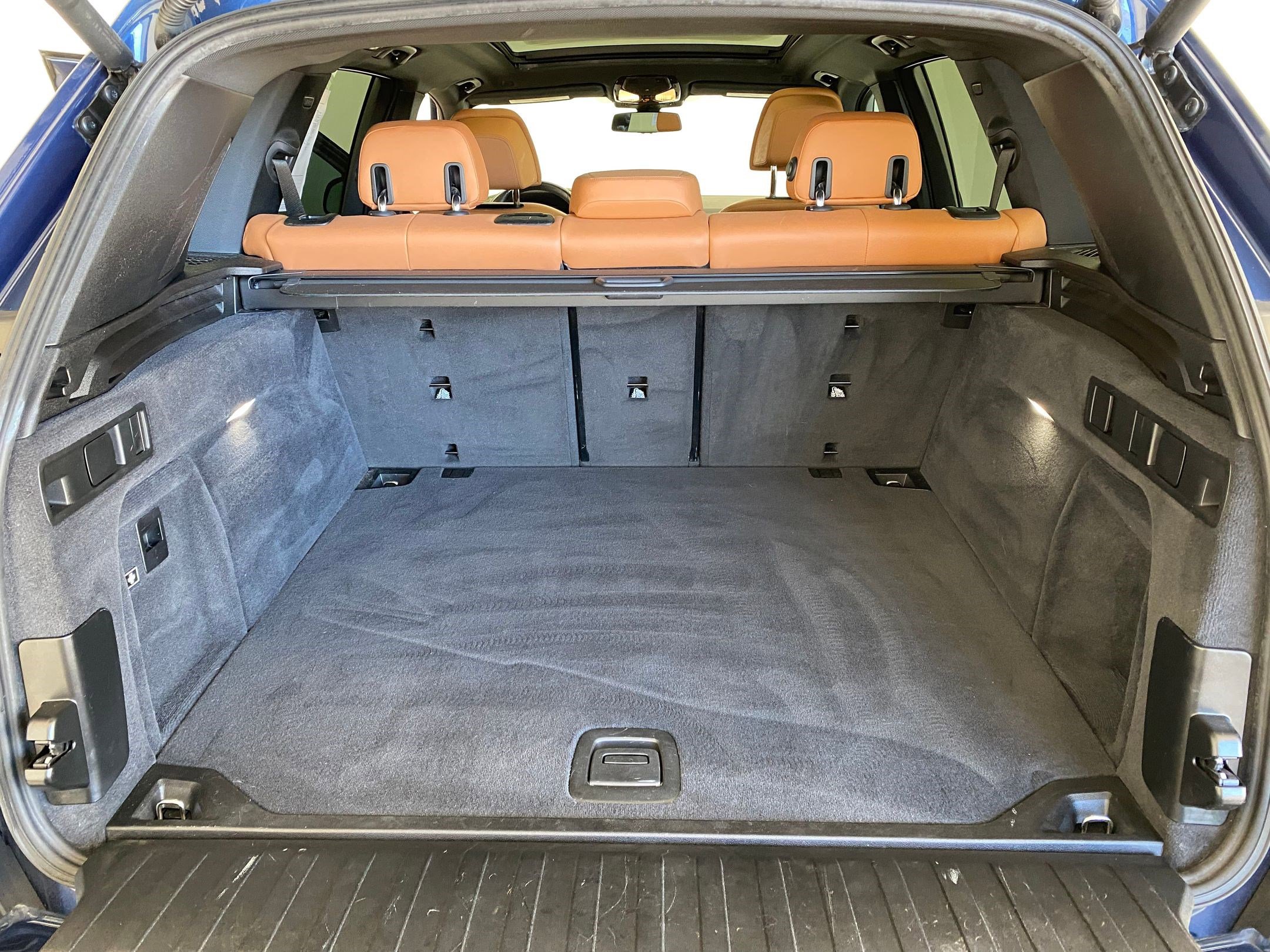 Used 2019 BMW X5 xDrive40i w/ Premium Package image 31