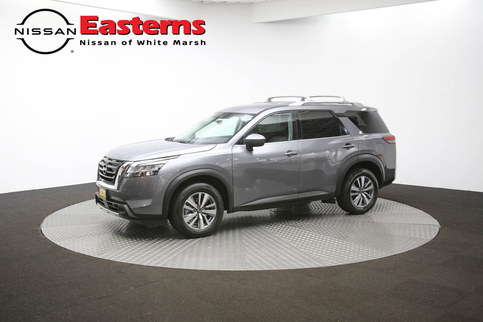 Used 2023 Nissan Pathfinder SL image 56