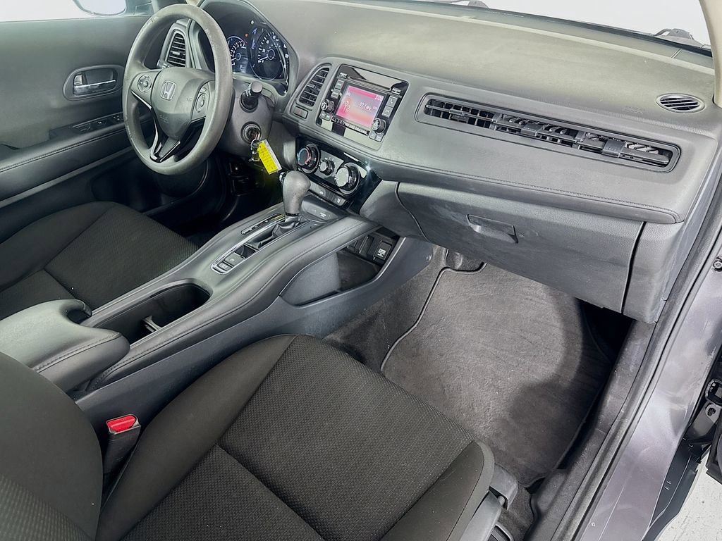 Used 2016 Honda HR-V LX image 33