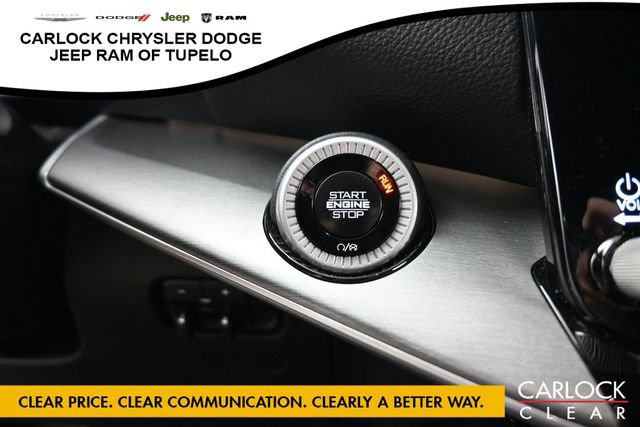 Used 2025 Jeep Wagoneer Series III w/ Premium Group I AWD/4WD image 20