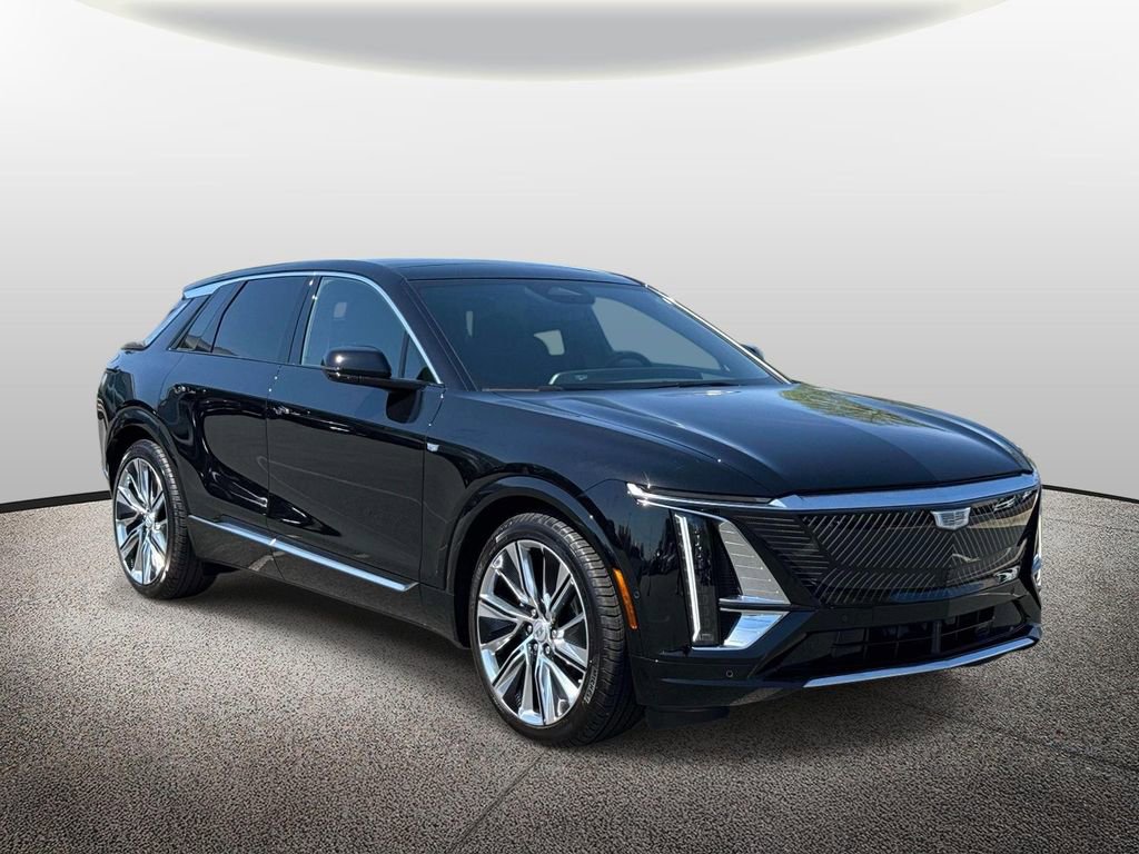 Certified 2025 Cadillac Lyriq Luxury image 1