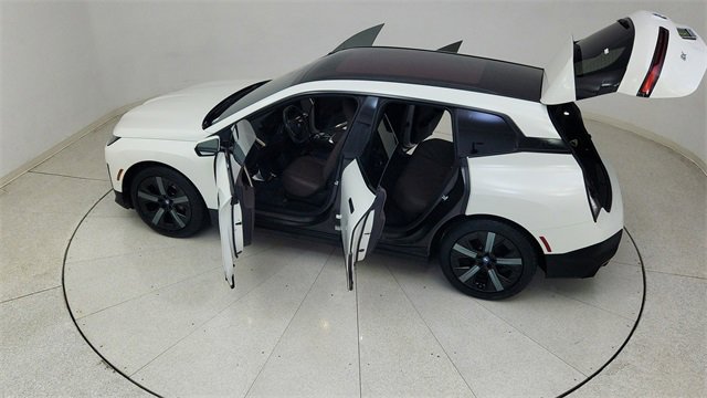 Used 2022 BMW iX xDrive50 w/ Premium Package image 84