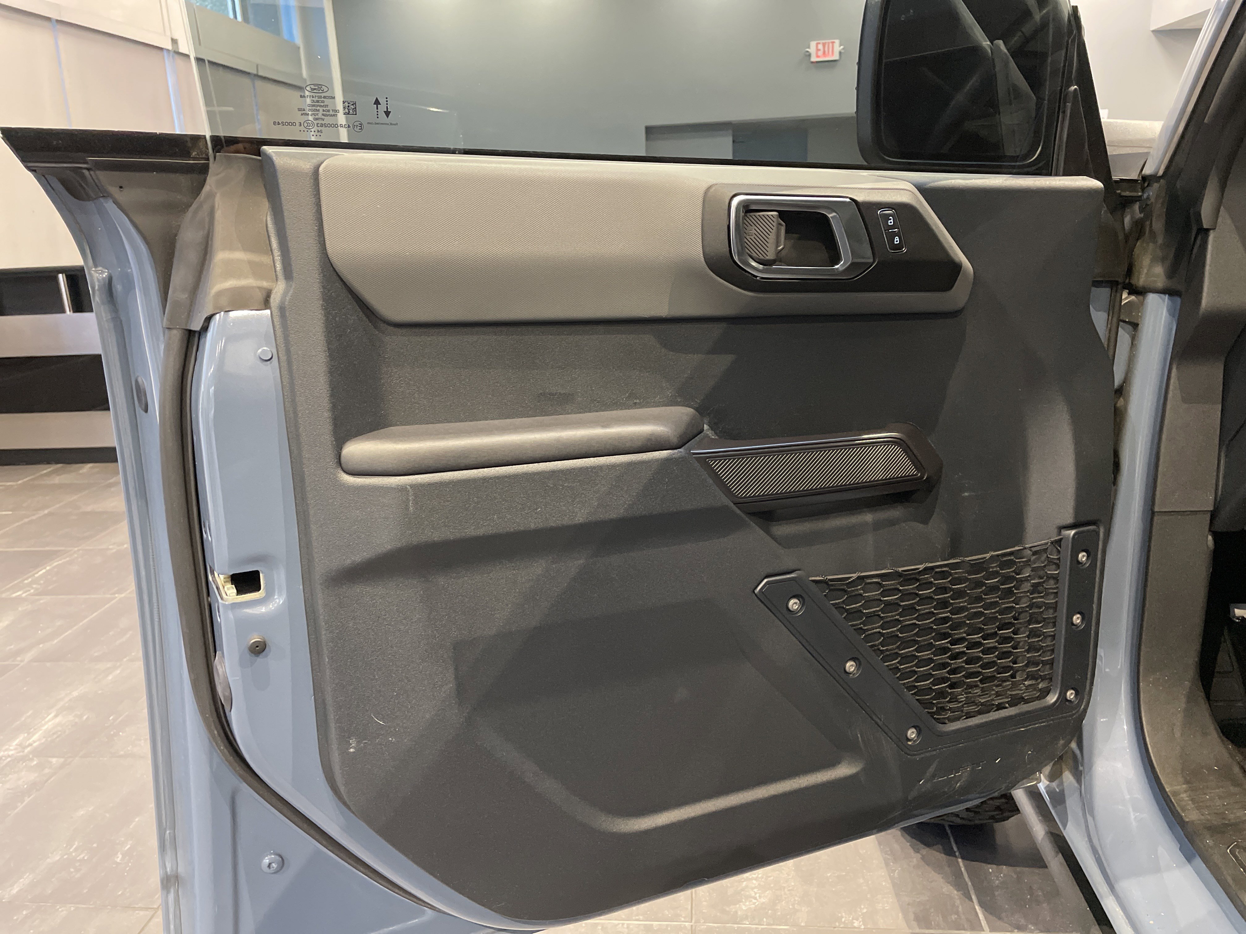 Used 2024 Ford Bronco Black Diamond image 14