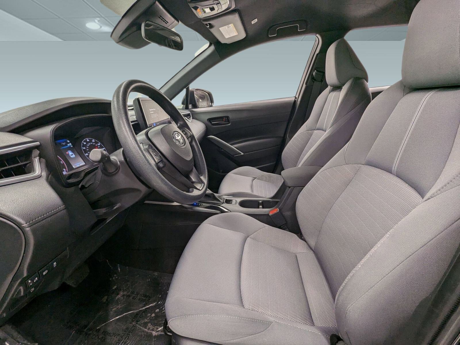 Used 2023 Toyota Corolla Cross S image 4