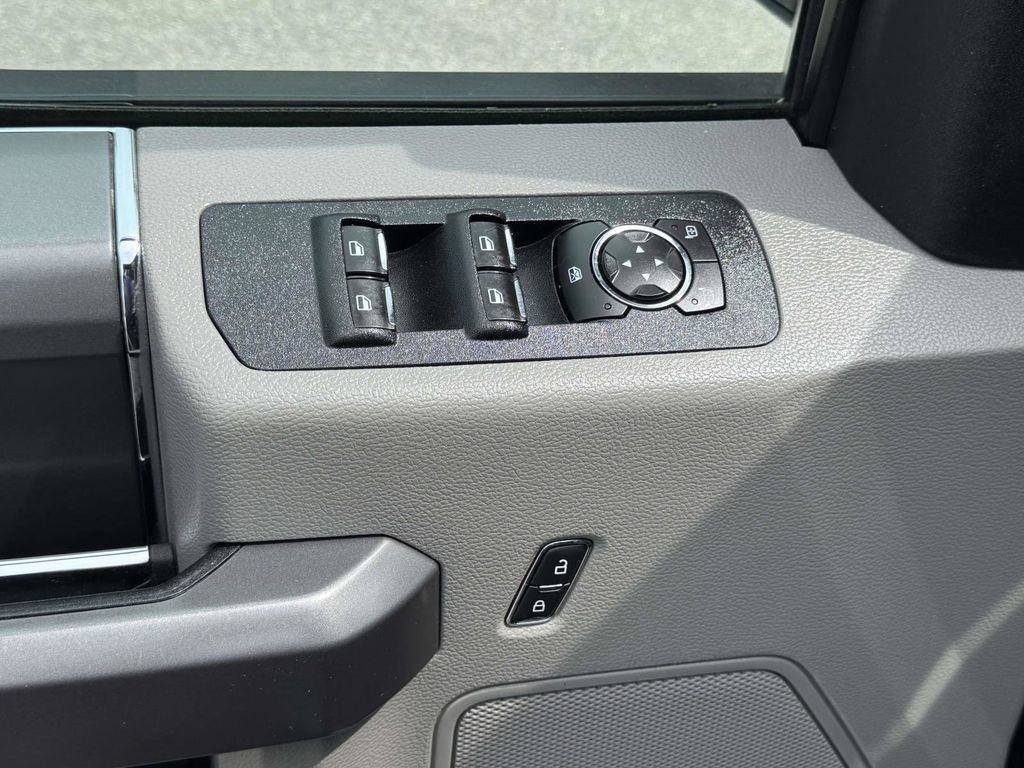 Used 2020 Ford F150 XLT w/ XTR Package image 18