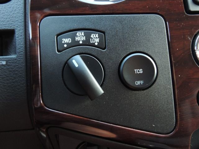 Used 2010 Ford F250 Lariat AWD/4WD image 26