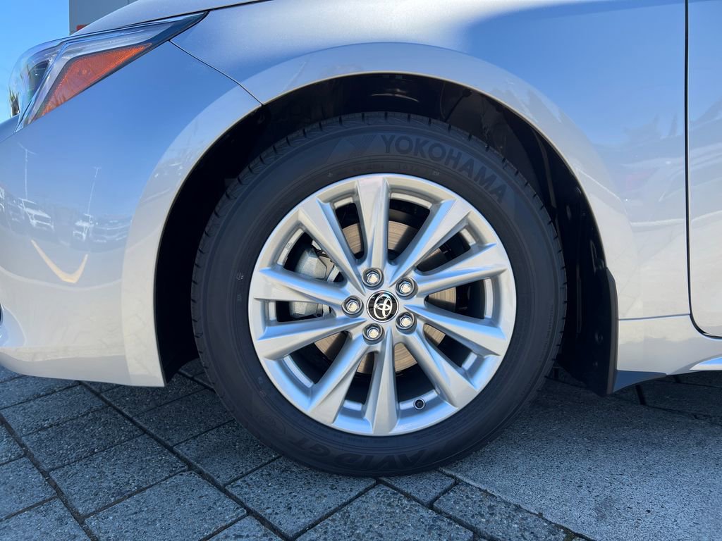New 2026 Toyota Corolla SE FWD image 28