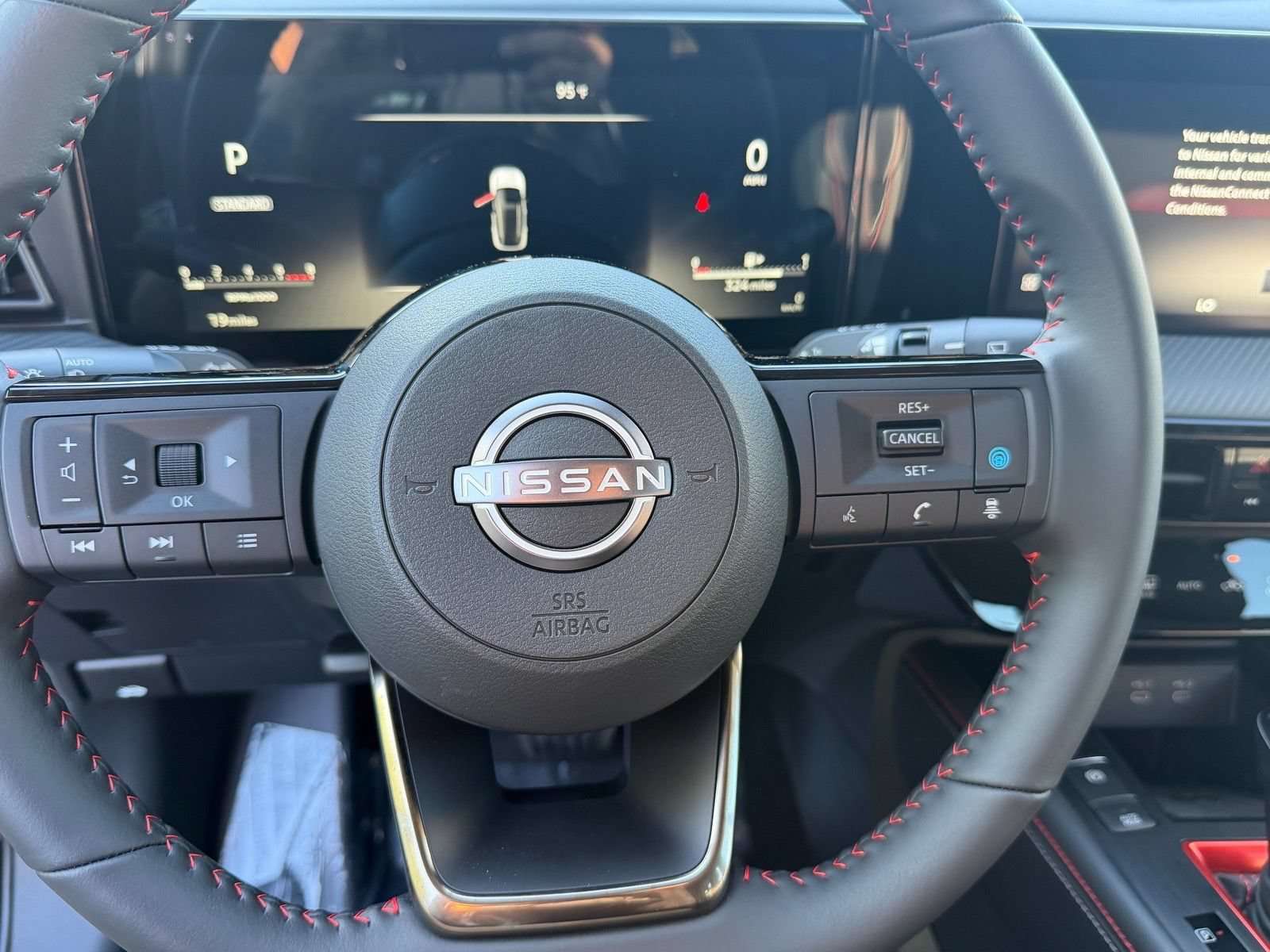 New 2026 Nissan Kicks SR FWD image 19