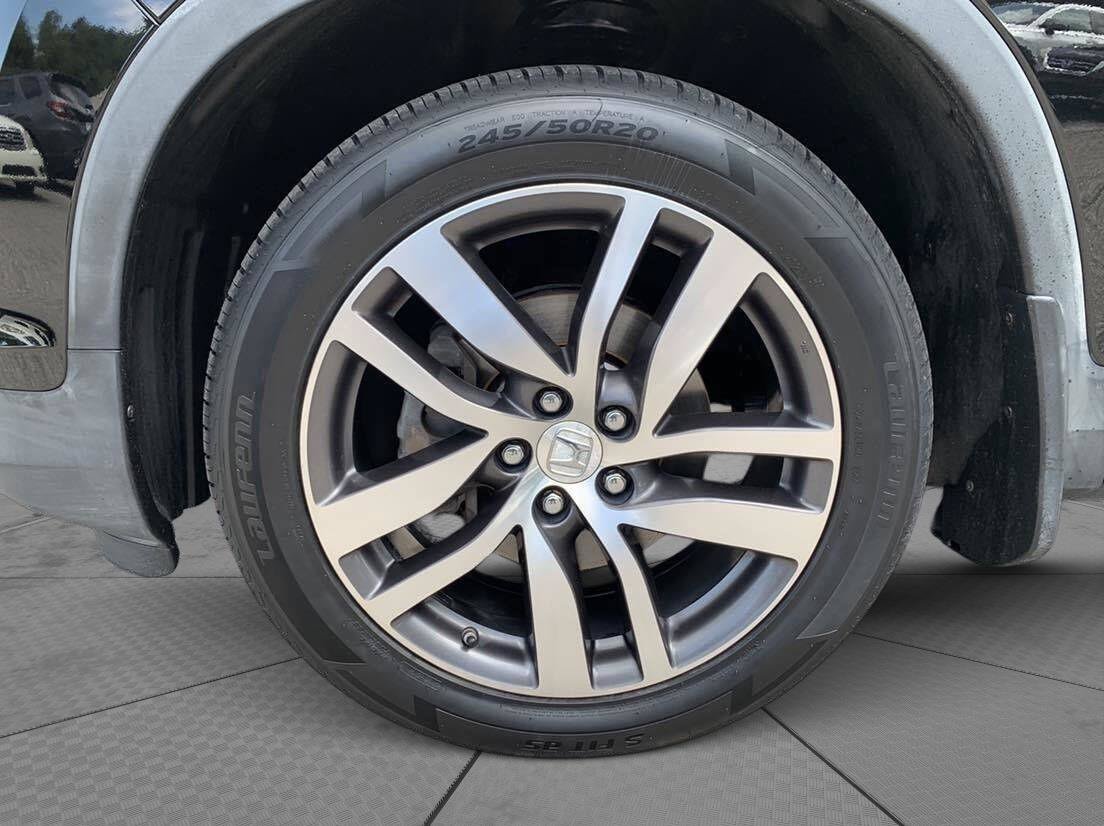 Used 2016 Honda Pilot Elite image 9