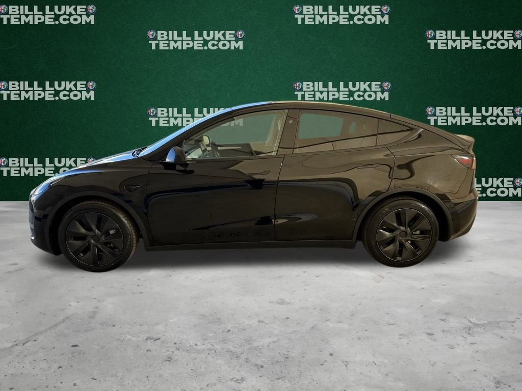 Used 2025 Tesla Model Y Long Range image 10