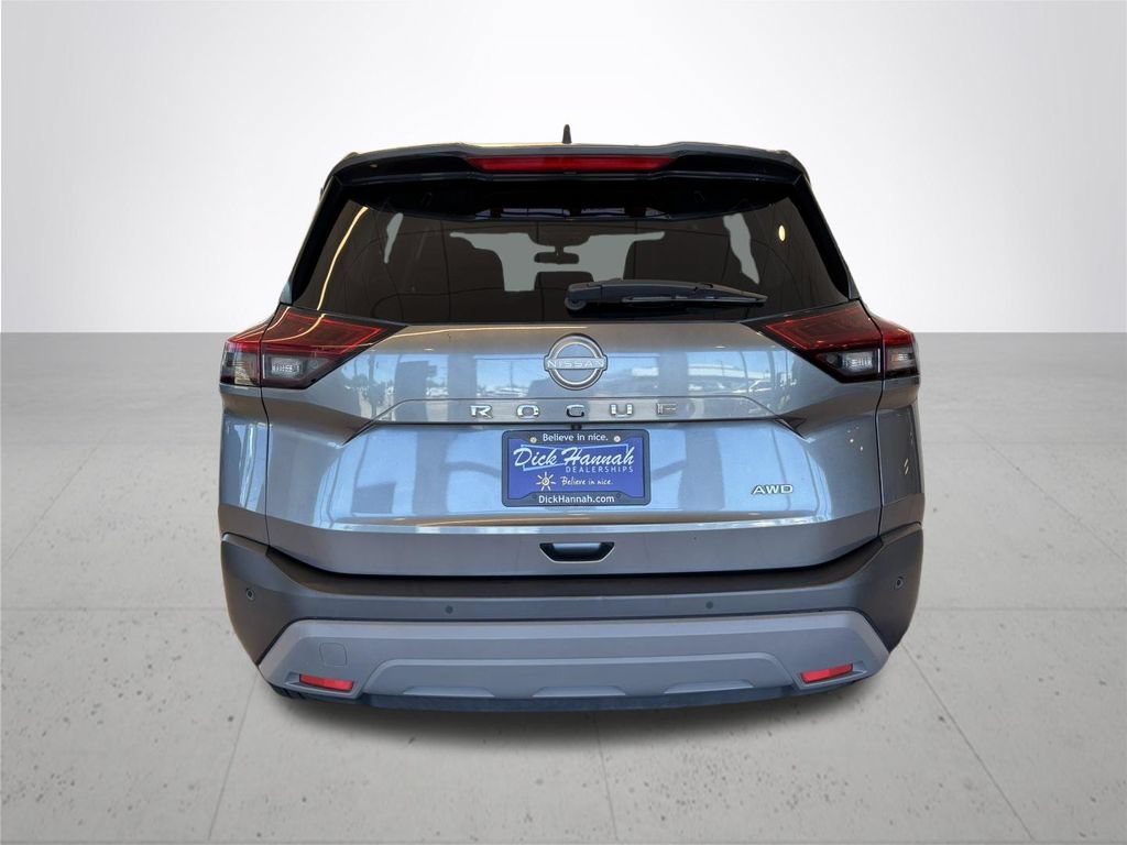 Used 2023 Nissan Rogue S AWD/4WD image 8