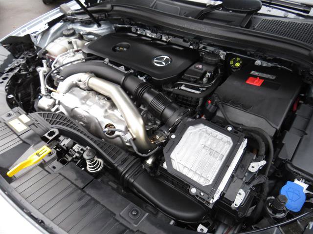 Used 2025 Mercedes-Benz GLA 250 4MATIC image 17