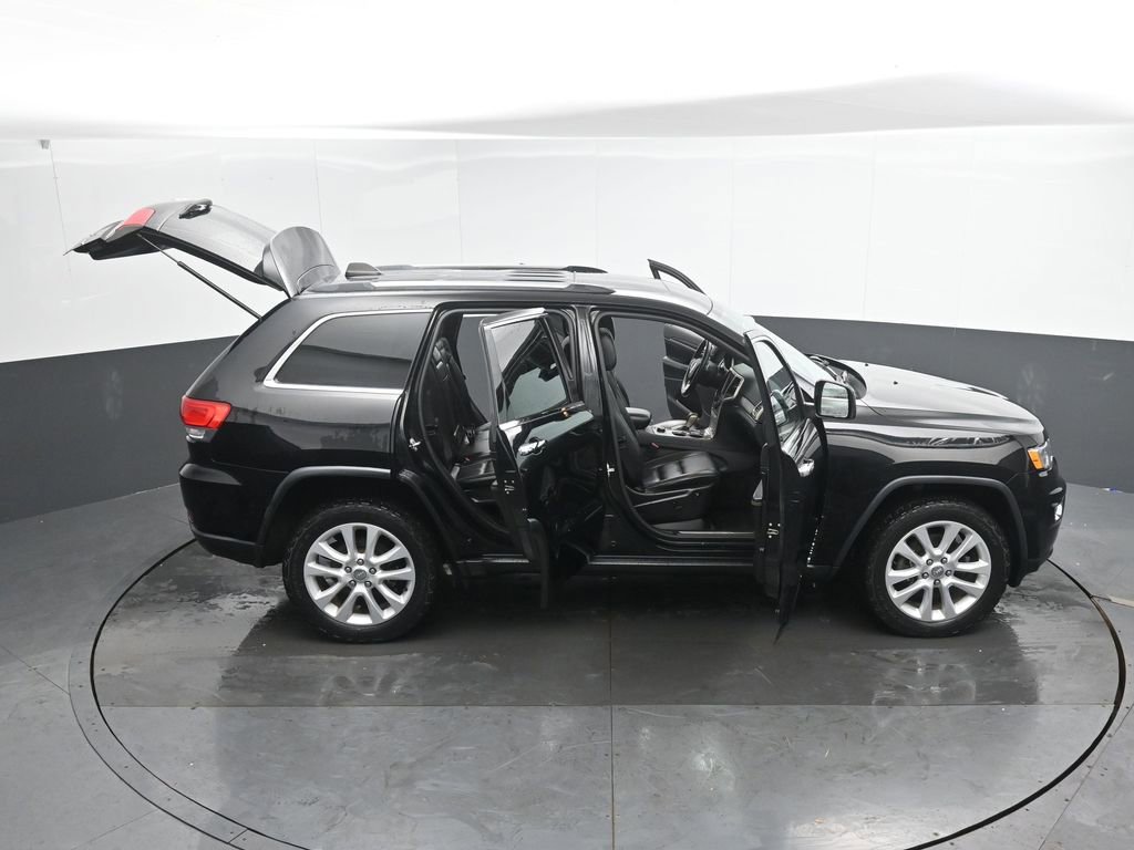 Used 2017 Jeep Grand Cherokee Limited image 54