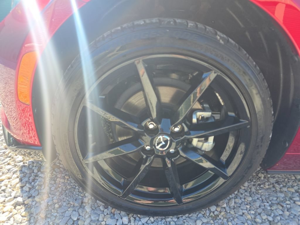 Certified 2021 MAZDA MX-5 Miata RF Club RWD image 12