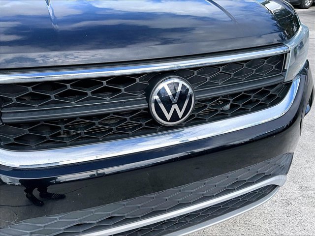 Used 2022 Volkswagen Taos SE image 30