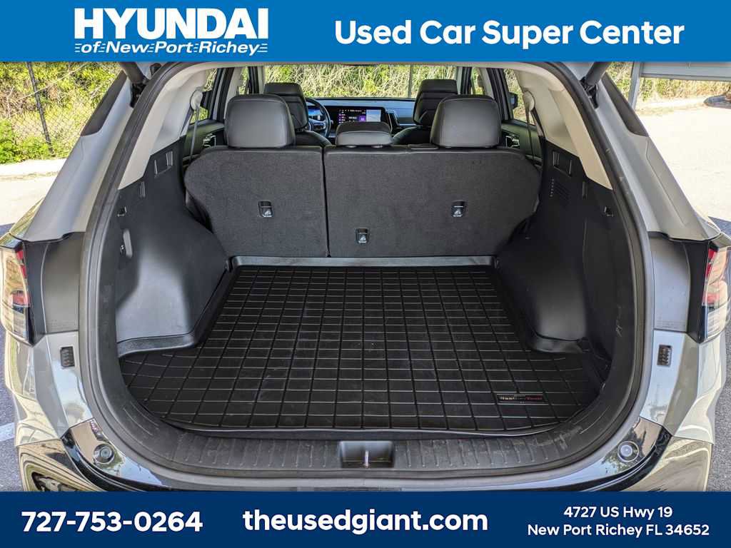 Used 2023 Kia Sportage SX image 12