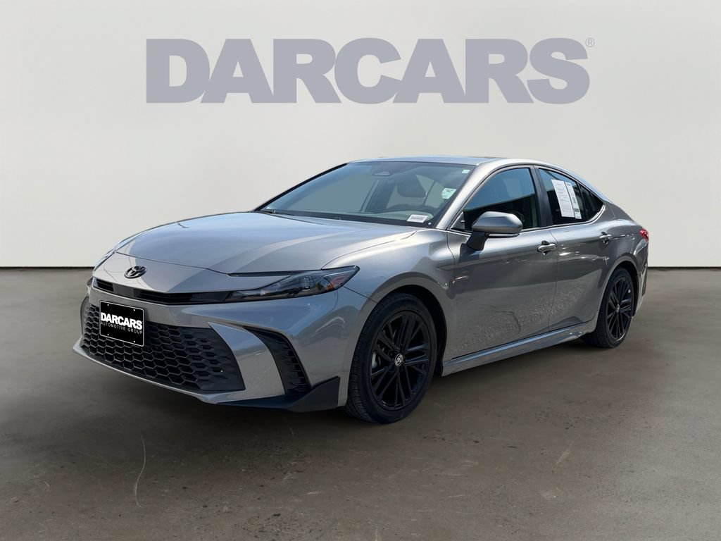 Used 2026 Toyota Camry SE w/ Convenience Package FWD image 3