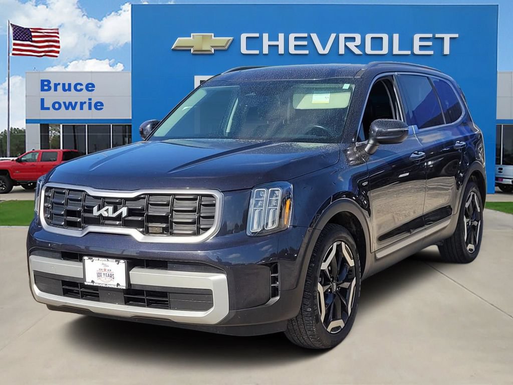 Used 2025 Kia Telluride S