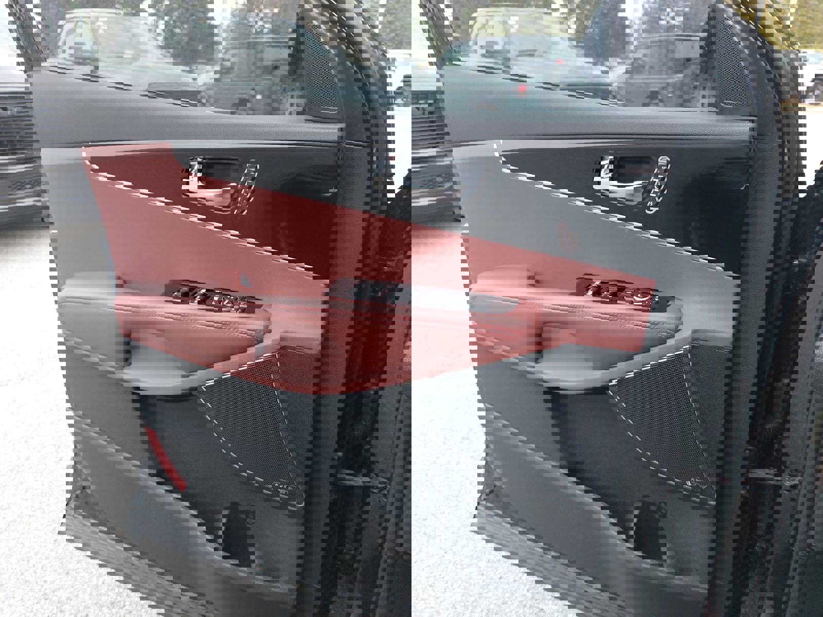 Used 2017 Kia Sorento SX image 29