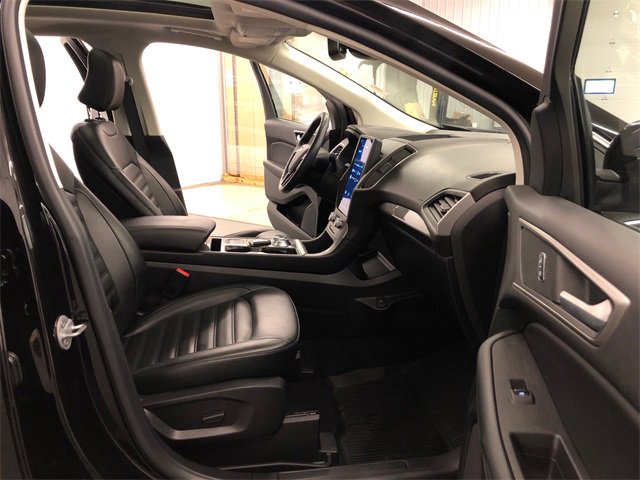 Used 2023 Ford Edge SEL w/ Convenience Package image 35