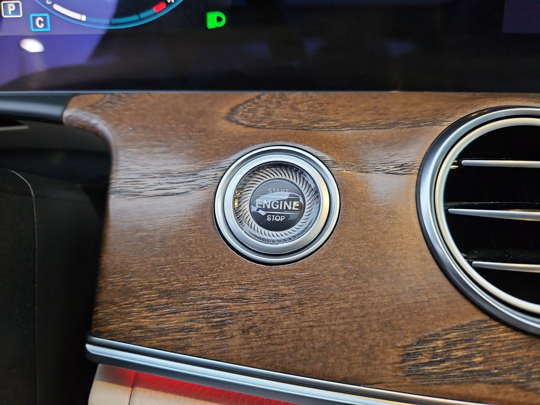 Used 2022 Mercedes-Benz E 350 4MATIC Sedan image 22