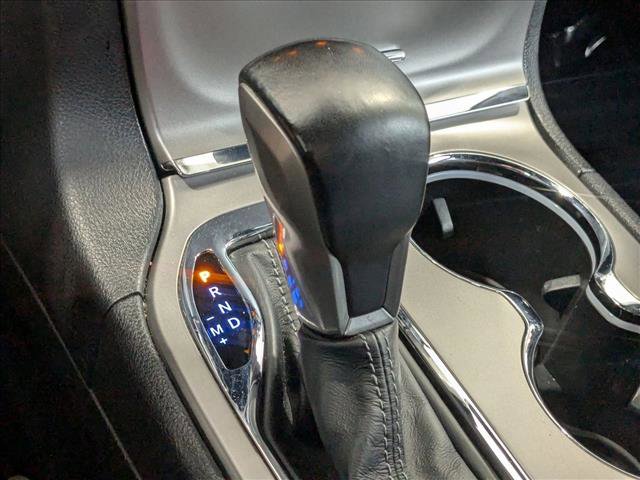 Used 2021 Jeep Grand Cherokee Overland w/ Trailer Tow Group IV image 11