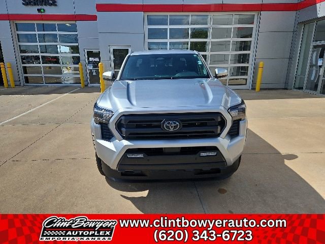 New 2026 Toyota Tacoma SR5 w/ SR5 Upgrade Package AWD/4WD image 9