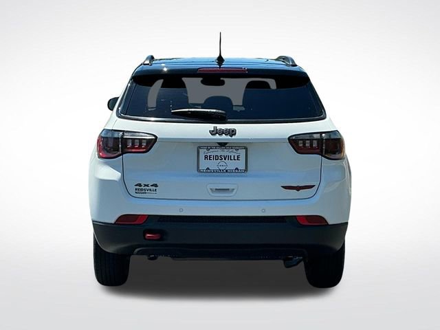 Used 2024 Jeep Compass Trailhawk AWD/4WD image 5