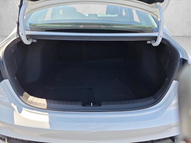 Used 2023 Kia Forte LXS w/ LXS Technology Package FWD image 6