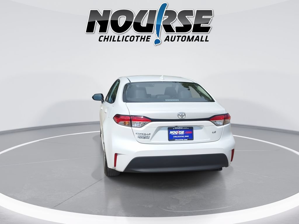 Used 2026 Toyota Corolla LE FWD image 7