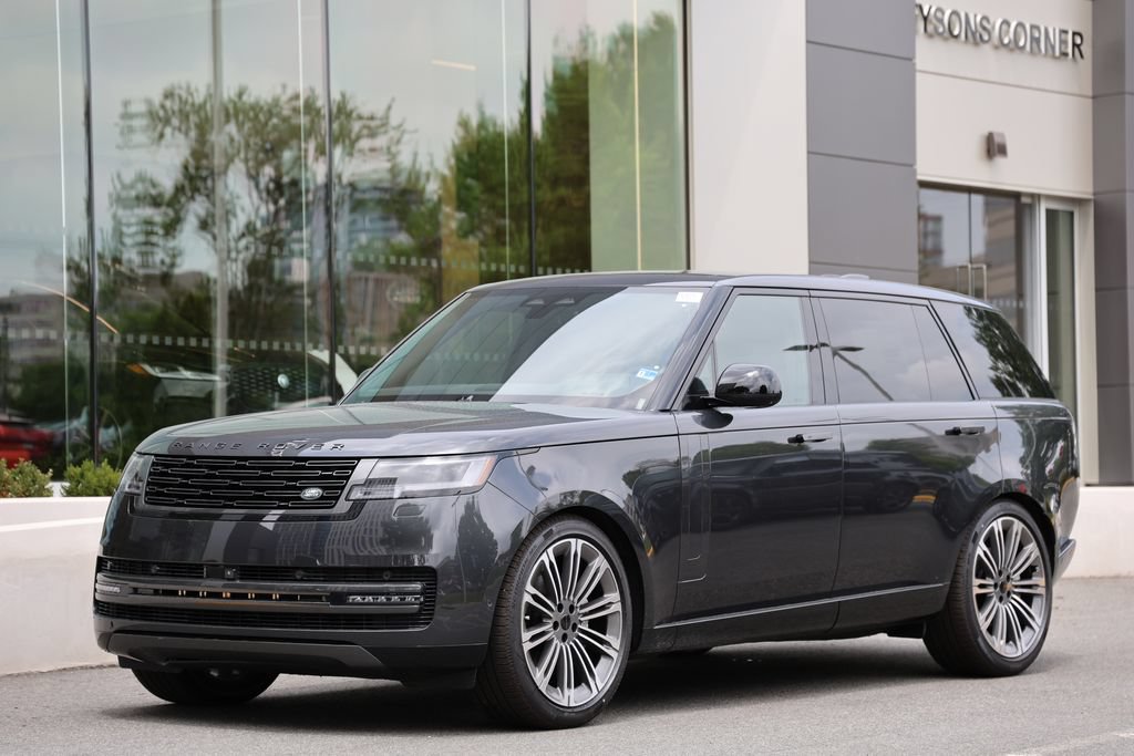 New 2026 Land Rover Range Rover Long Wheelbase SE