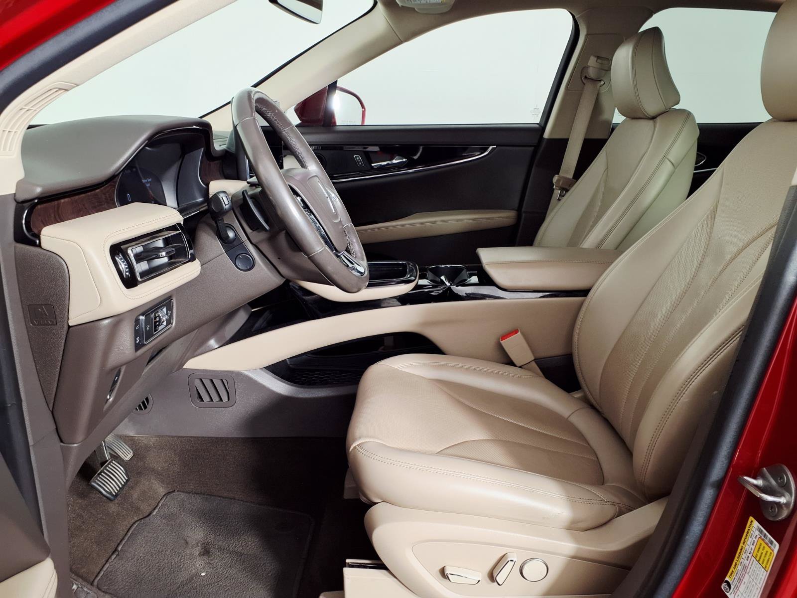Used 2021 Lincoln Nautilus Reserve AWD/4WD image 17