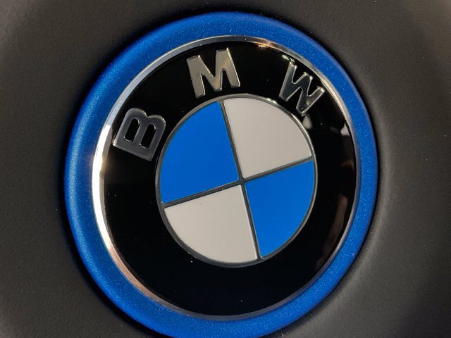 Used 2025 BMW 750e xDrive AWD/4WD image 60