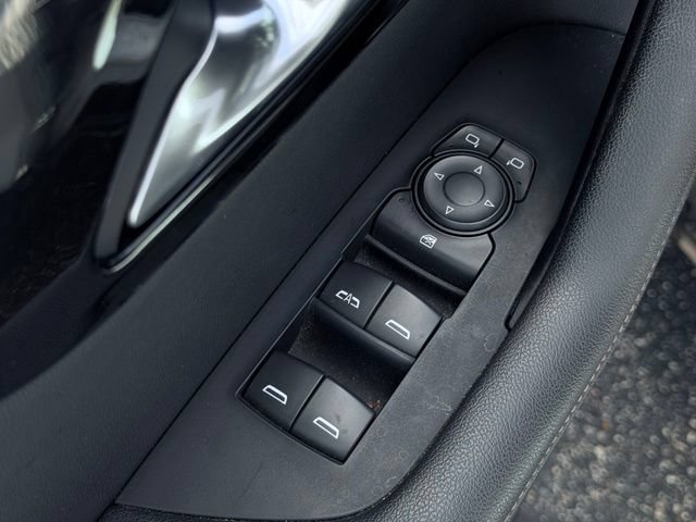 Used 2022 Chevrolet Blazer Premier w/ Enhanced Convenience Package AWD/4WD image 17