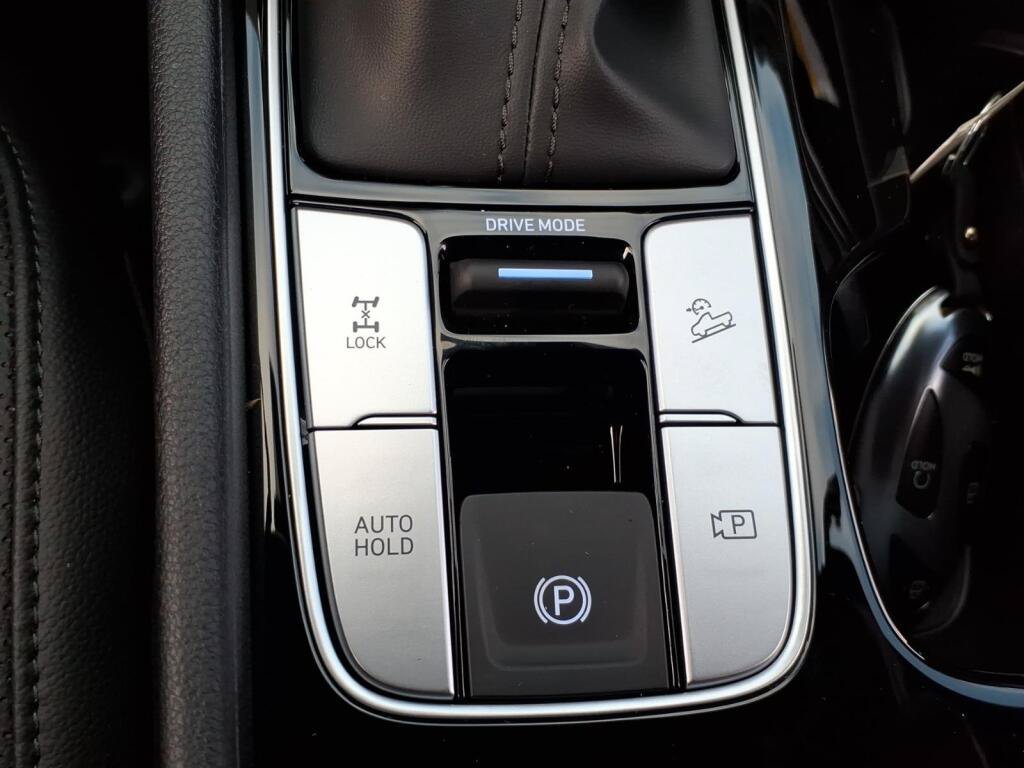 New 2027 Hyundai Santa Cruz SE AWD/4WD image 11