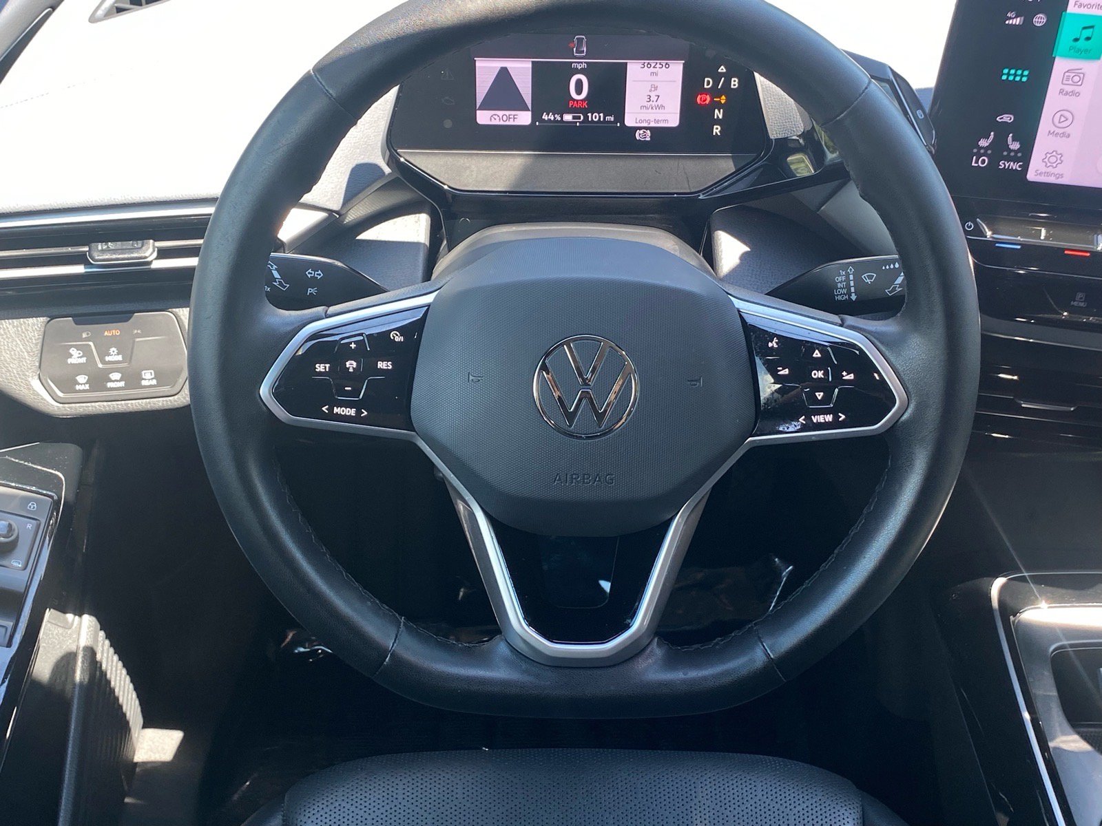 Used 2023 Volkswagen ID.4 Pro S AWD/4WD image 6