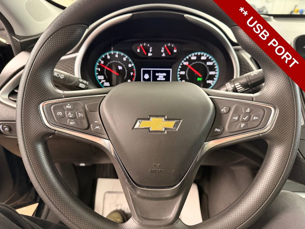 Used 2024 Chevrolet Malibu LT image 17