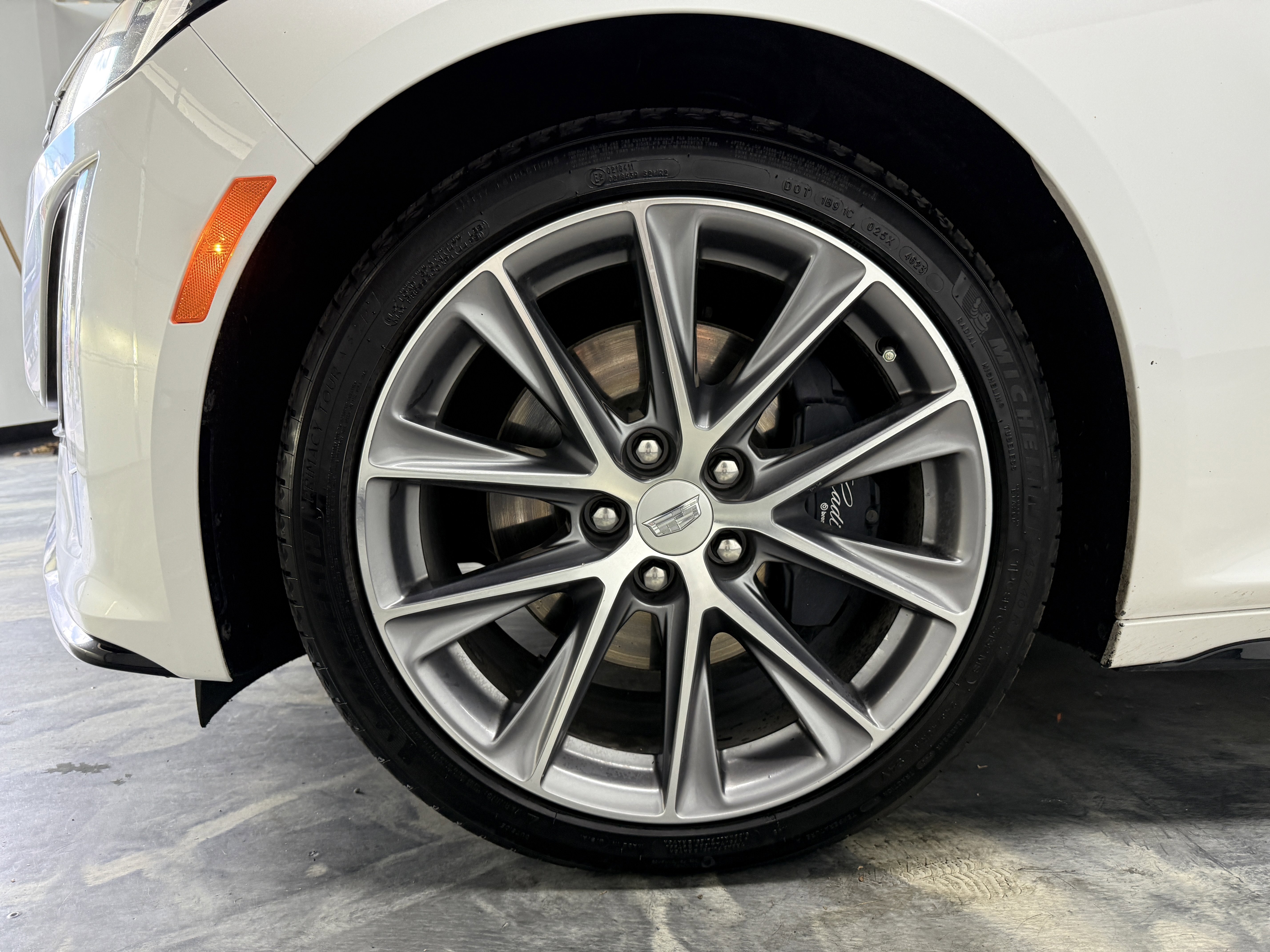 Used 2020 Cadillac CT5 Sport image 28